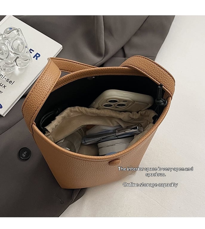 Large-Capacity Pebbled Leather Tote Bucket Bag for Women | Spring thumbnail 8