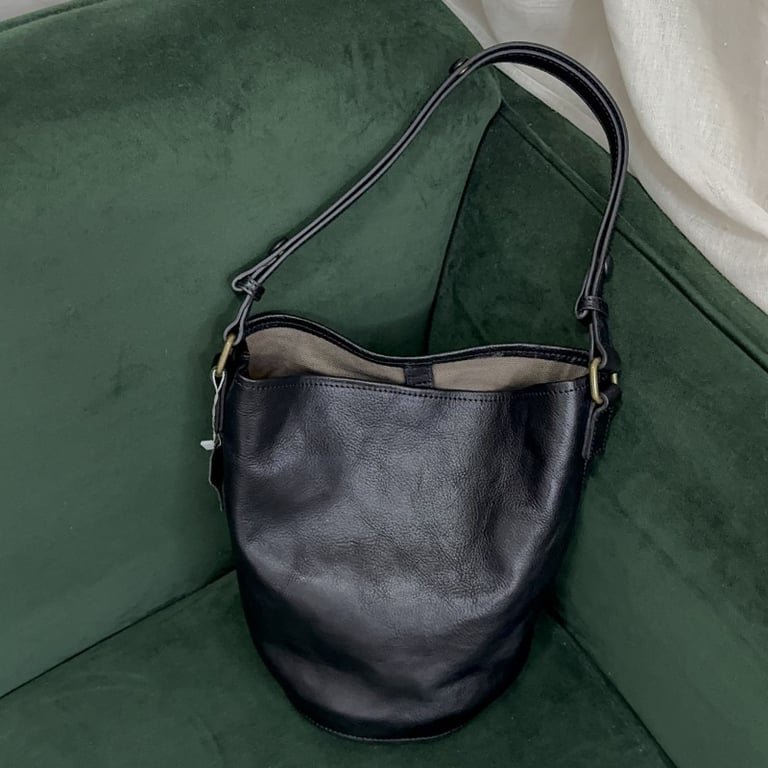 Vegetable-Tanned Leather Crossbody Handbag | Multi-Functional Bucket Bag thumbnail 8