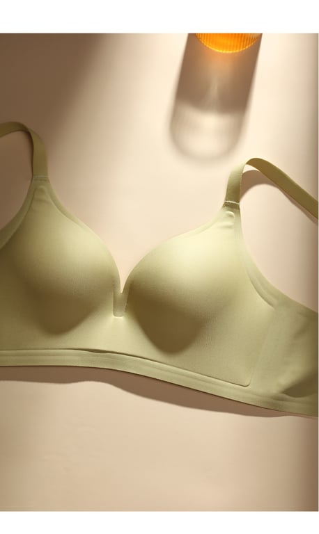 Thin Cup Push-Up Wireless Bra with Side Boob Control | Canada thumbnail 6