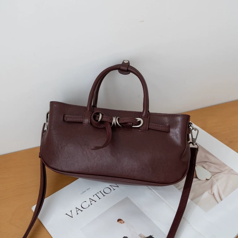 Vintage Vegetable-Tanned Leather Handbag | Women's Crossbody Bag thumbnail 7