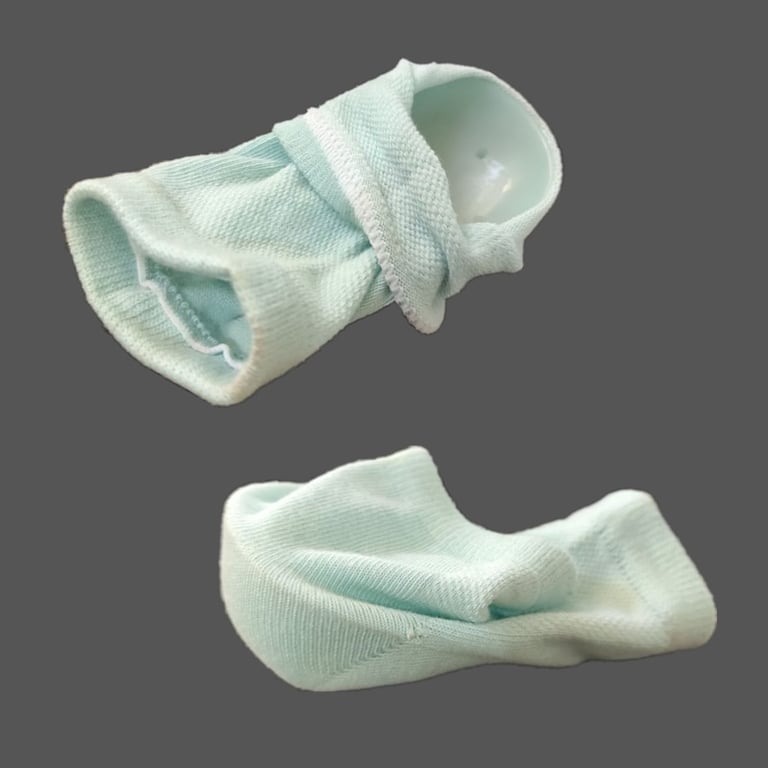 Height-Increasing Sports Socks with Half-Height Heel Pad | CA$34.99 thumbnail 1